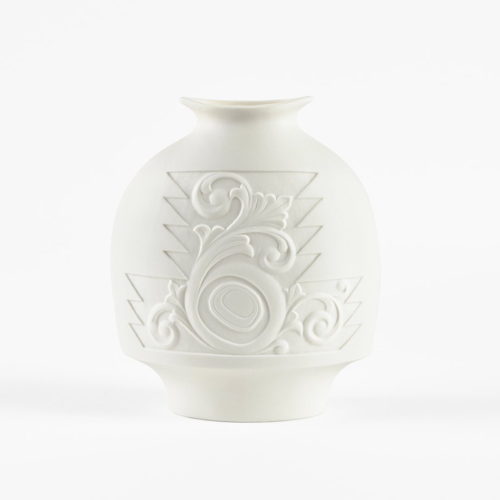 Porcelain Vase | Promise by Terry Jackson, Métis