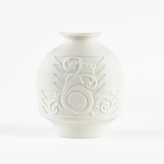 Porcelain Vase | Promise by Terry Jackson, Métis